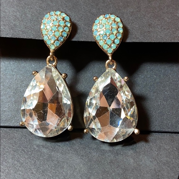 Pear Drop Crystal & Green Pierced Earrings 2" - Picture 6 of 6